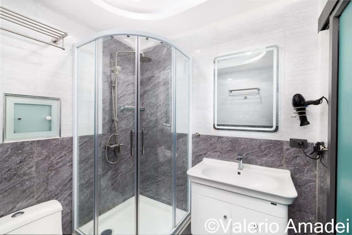 Omniaphuket - Tower - Premium 3 Bedrooms * Patong