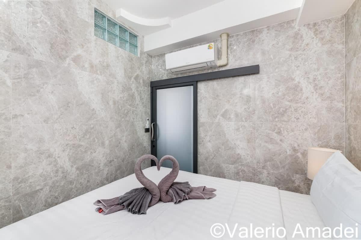 Omniaphuket - Tower - Premium 3 Bedrooms
